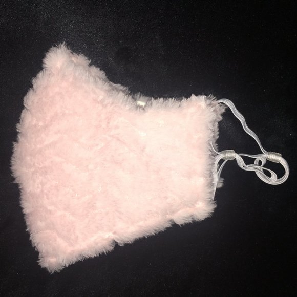 Reusable / Washable Sculpted Mask Faux Fur Pink - Picture 4 of 9